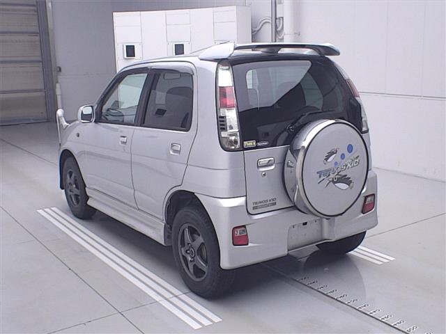 DAIHATSU TERIOS KID