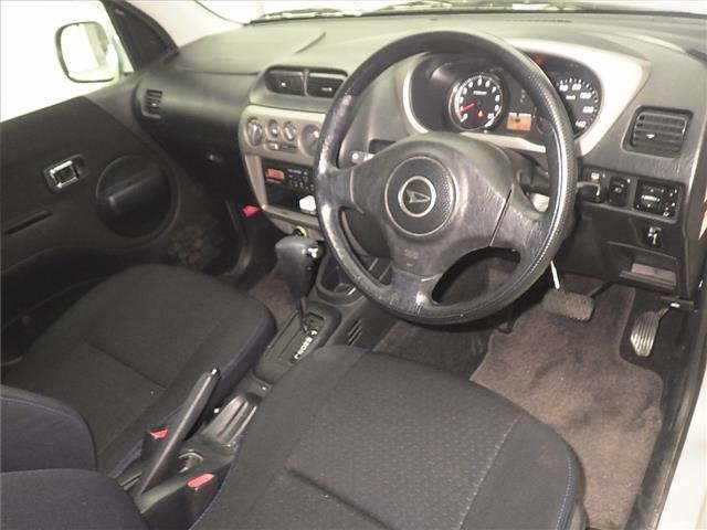 DAIHATSU TERIOS KID