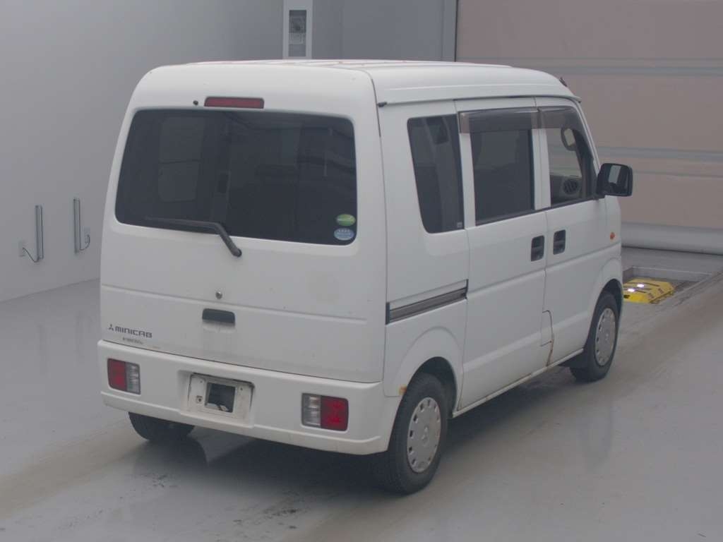 MITSUBISHI MINICAB