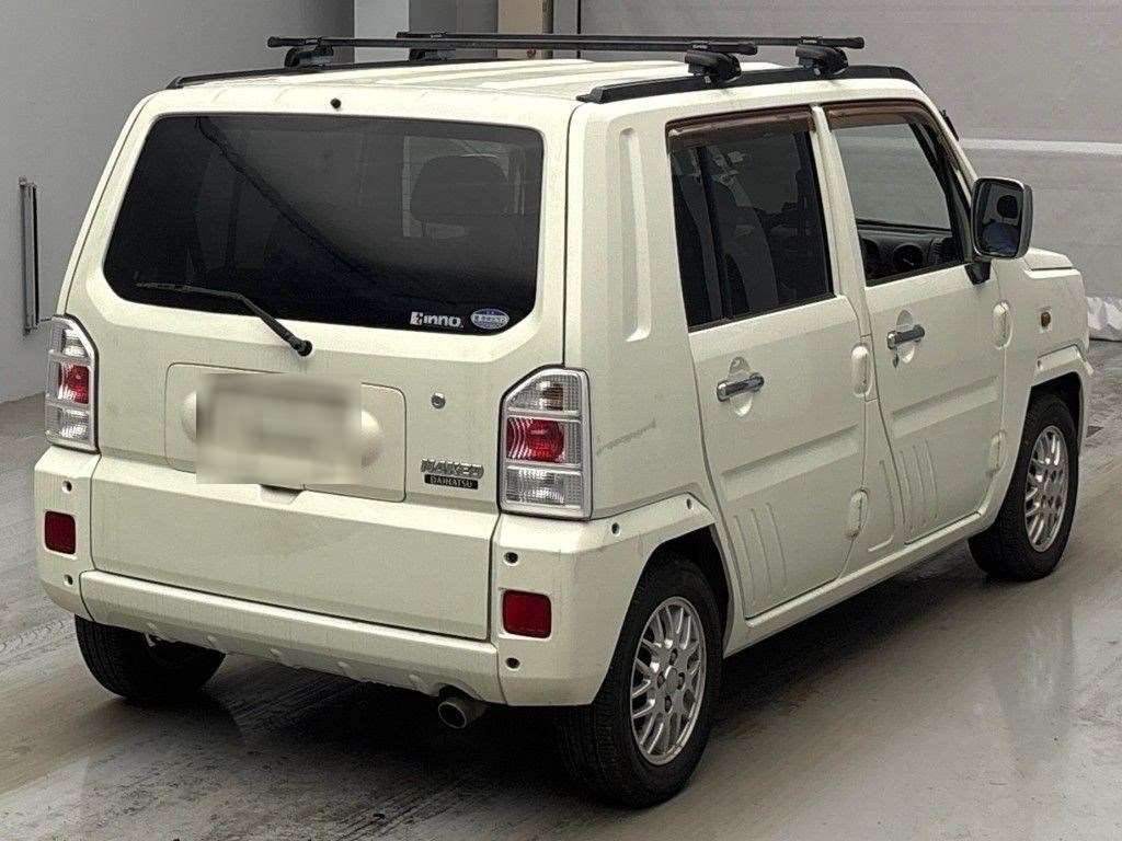 DAIHATSU NAKED