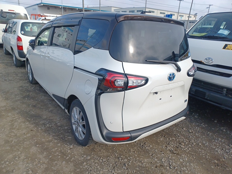 TOYOTA SIENTA