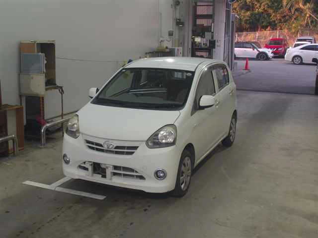 TOYOTA PIXIS EPOCH