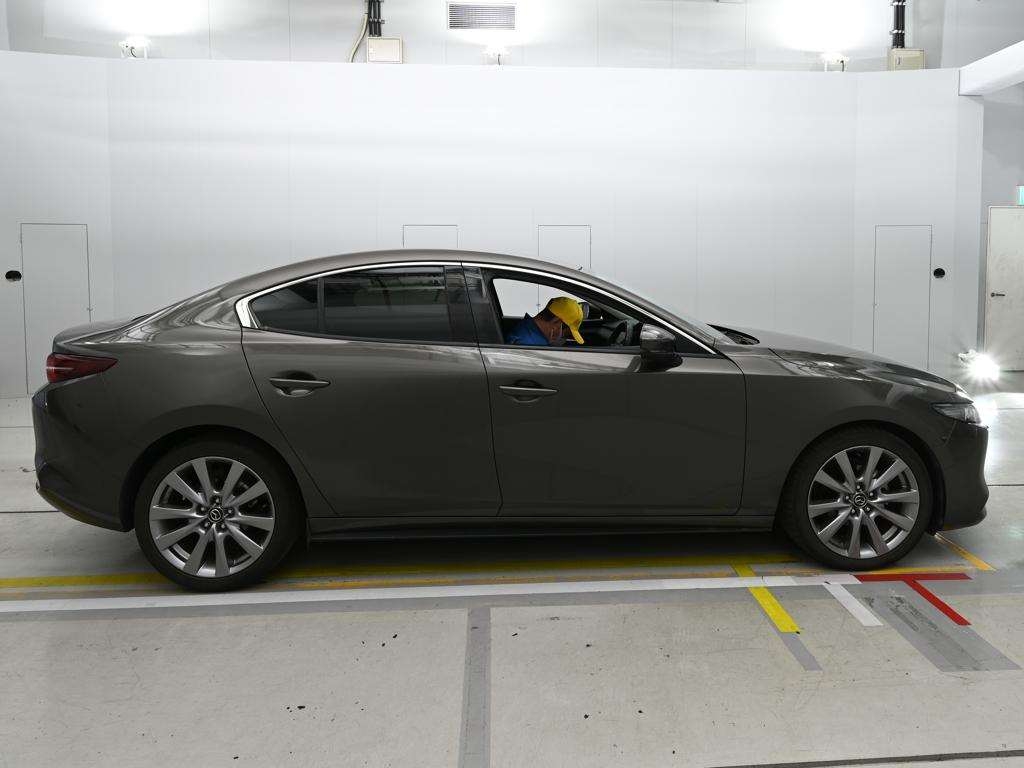 MAZDA MAZDA3