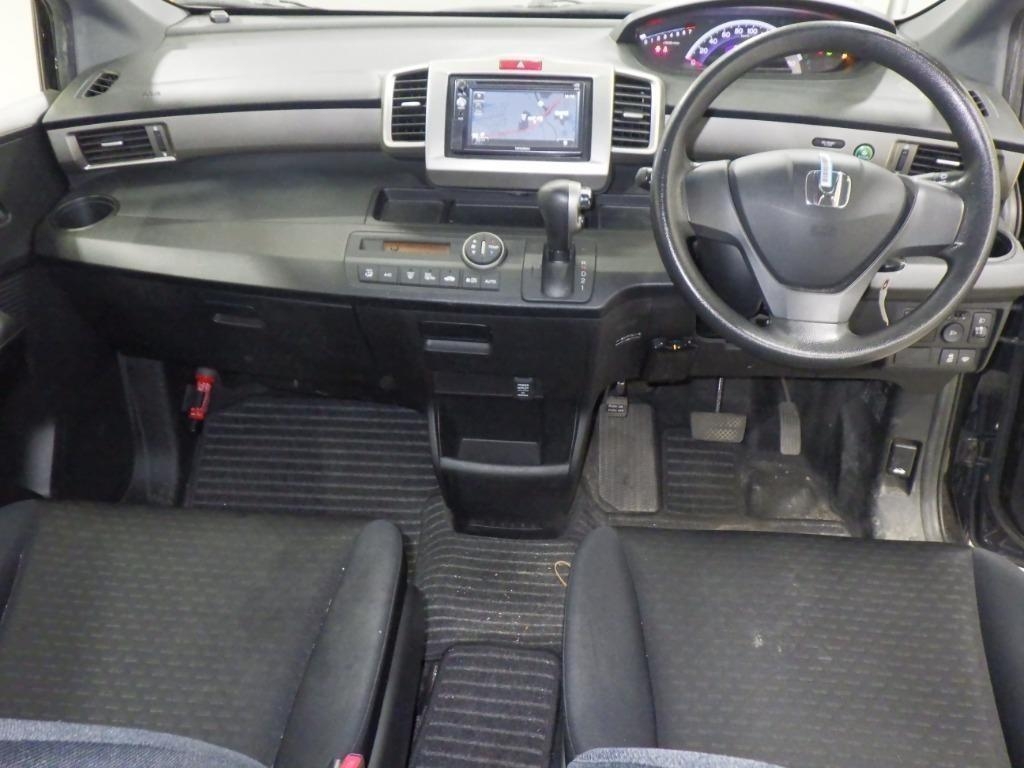 HONDA FREED SPIKE