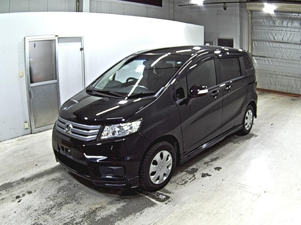 HONDA FREED SPIKE