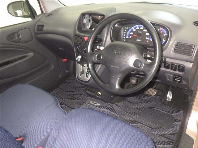 DAIHATSU MAX