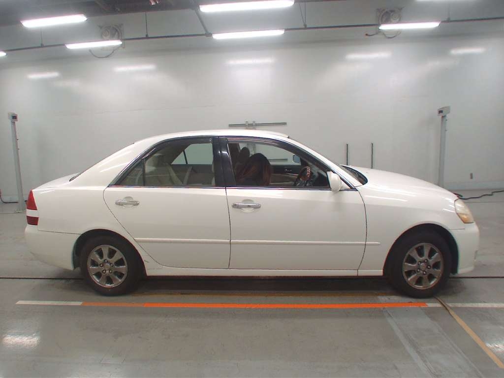 TOYOTA MARK II