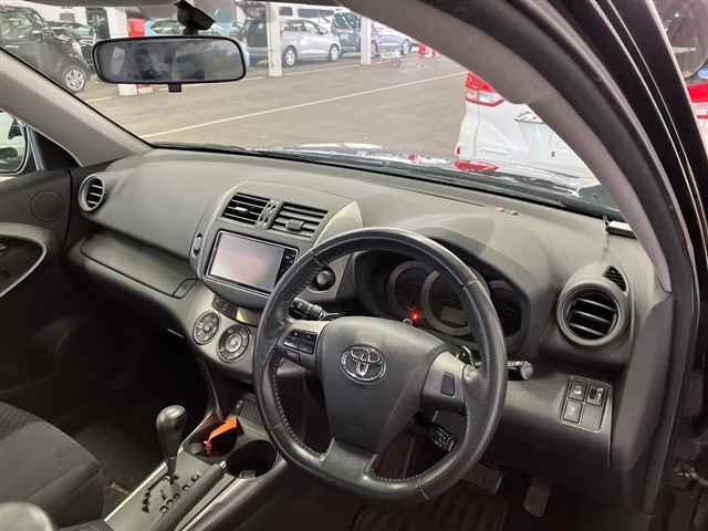 TOYOTA VANGUARD