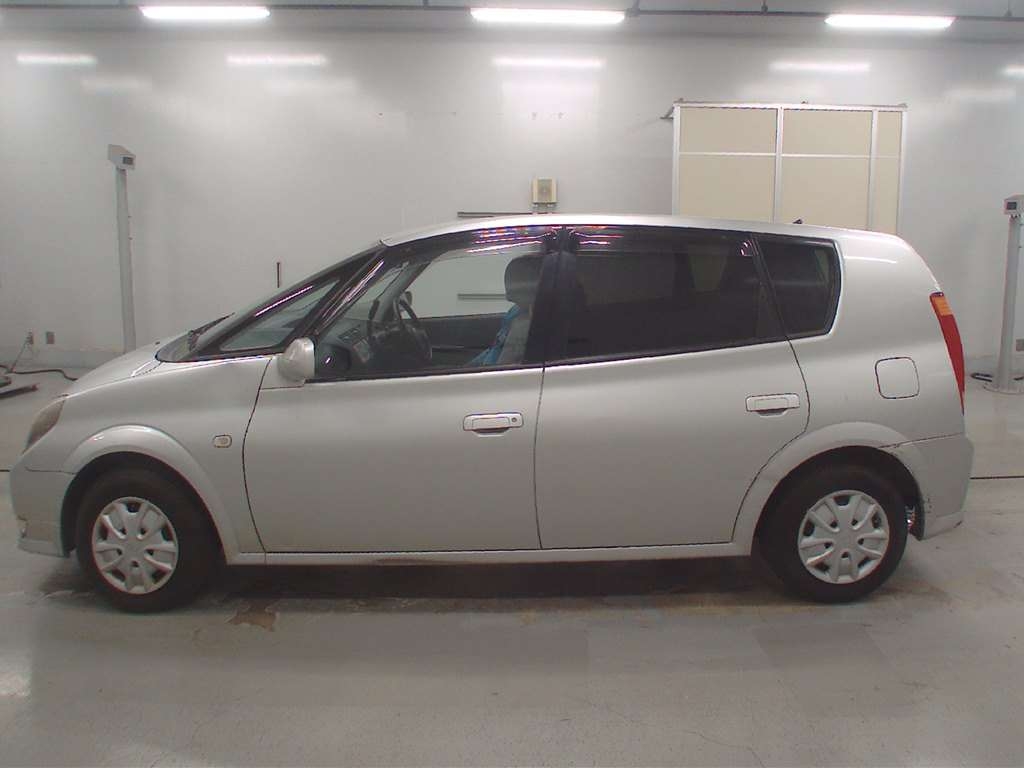 TOYOTA OPA