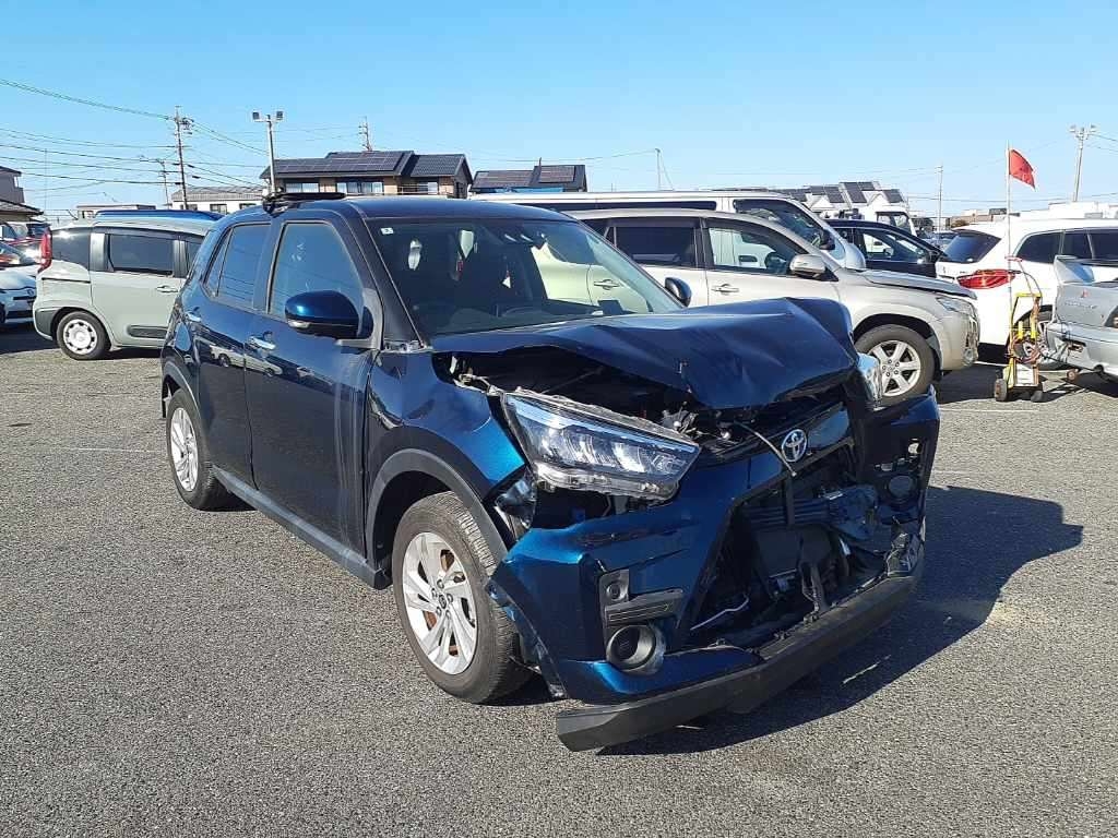 TOYOTA RAIZE