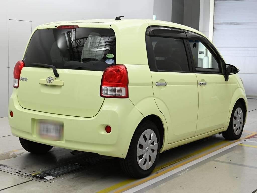 TOYOTA PORTE