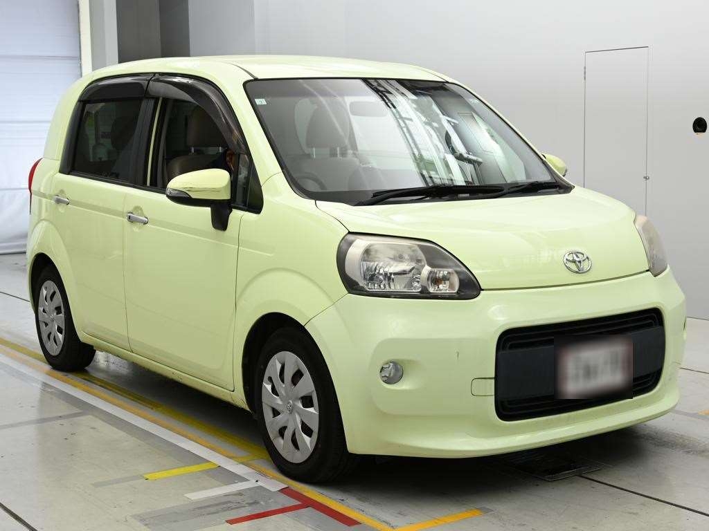 TOYOTA PORTE