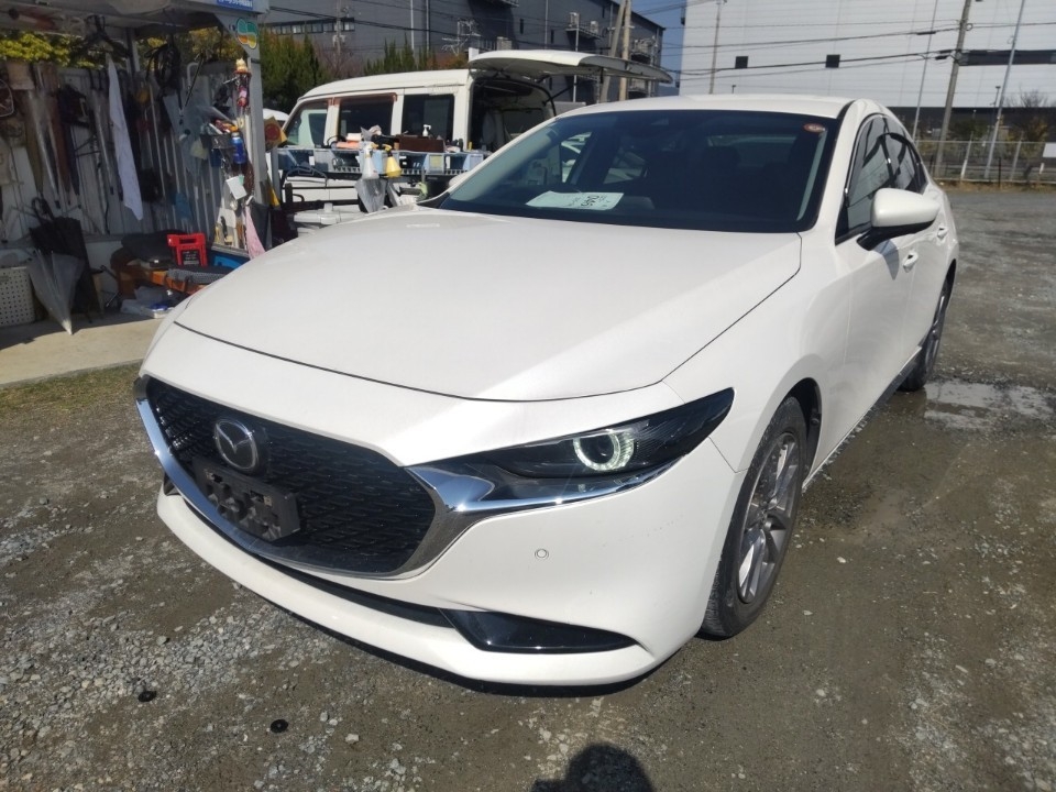 MAZDA MAZDA3
