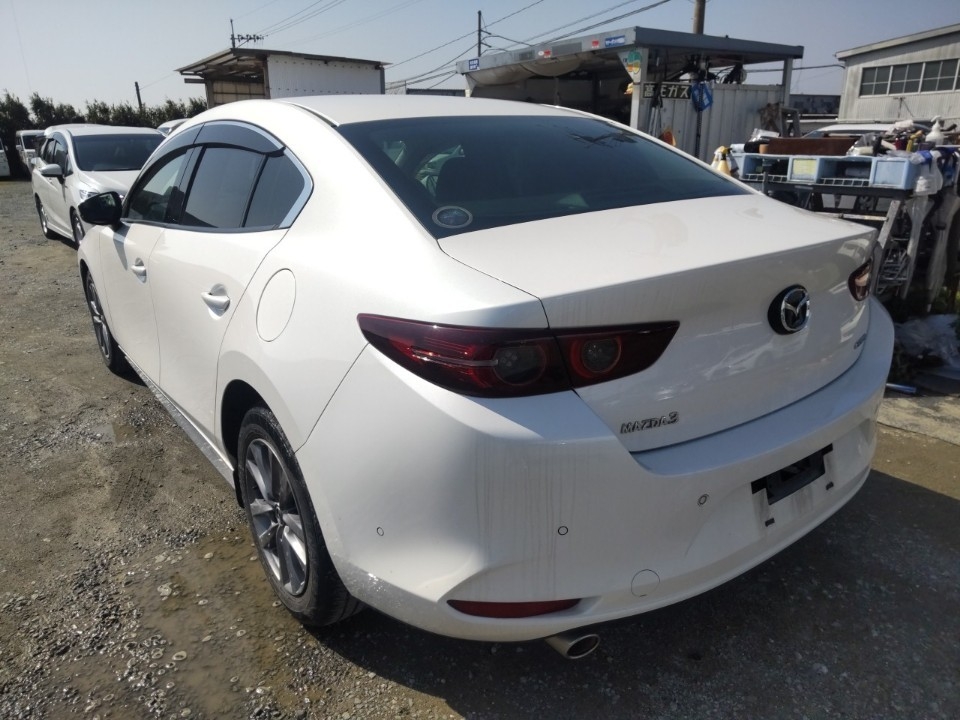 MAZDA MAZDA3