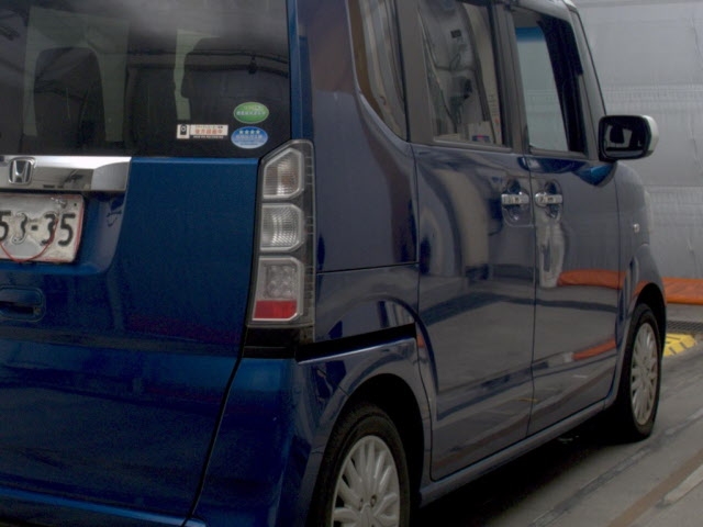 HONDA N-BOX+
