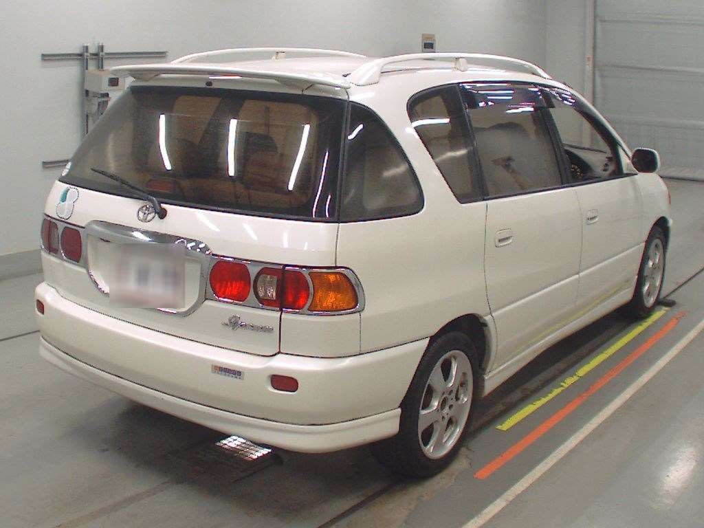 TOYOTA IPSUM