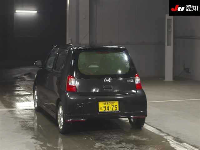 DAIHATSU ESSE