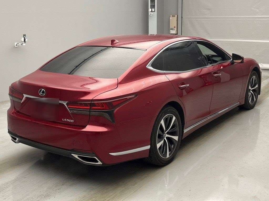 LEXUS LS500