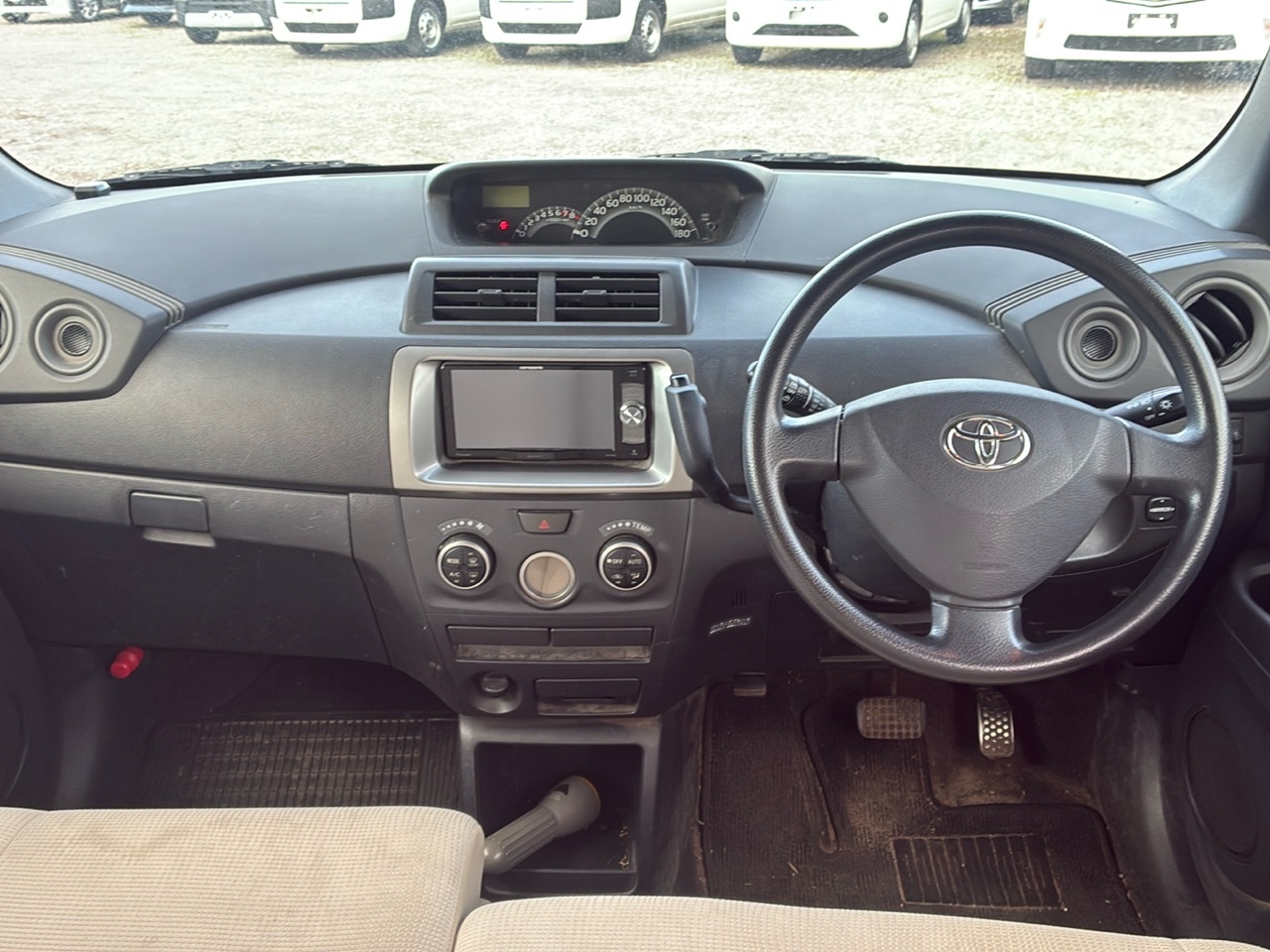 TOYOTA BB