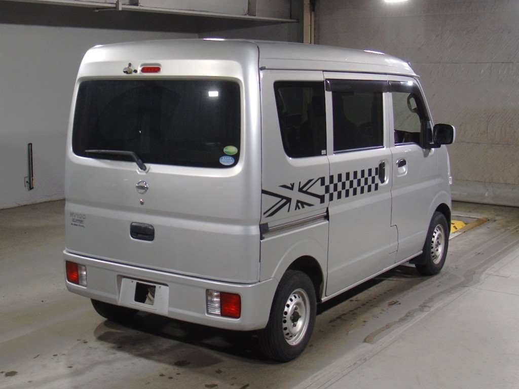 NISSAN NV100 CLIPPER