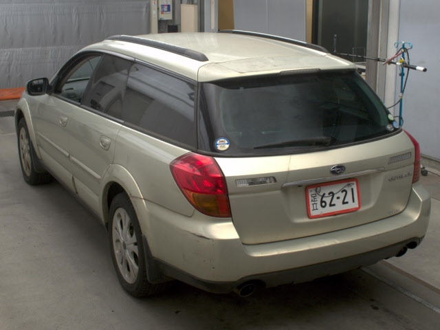 SUBARU OUTBACK