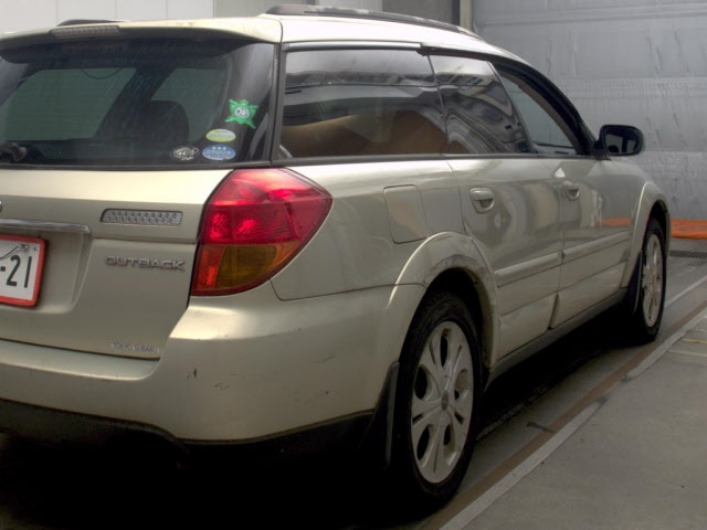 SUBARU OUTBACK