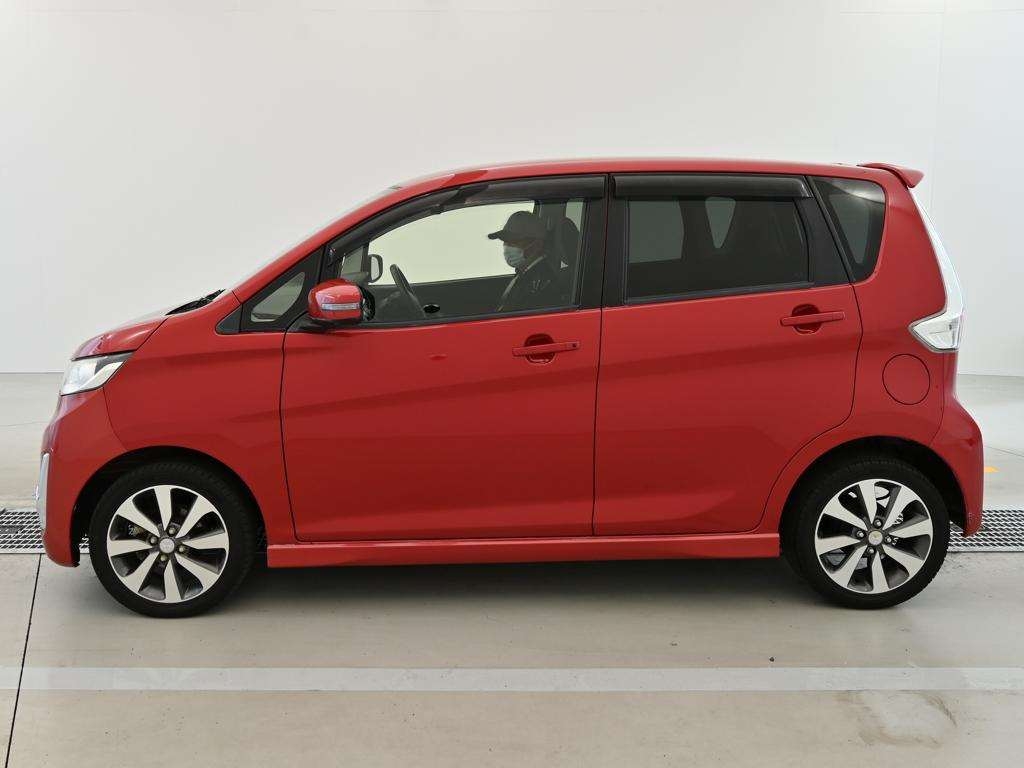 MITSUBISHI EK CUSTOM