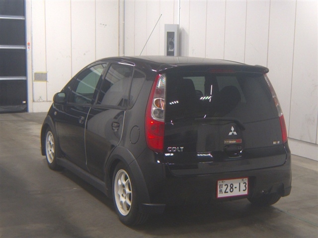 MITSUBISHI COLT