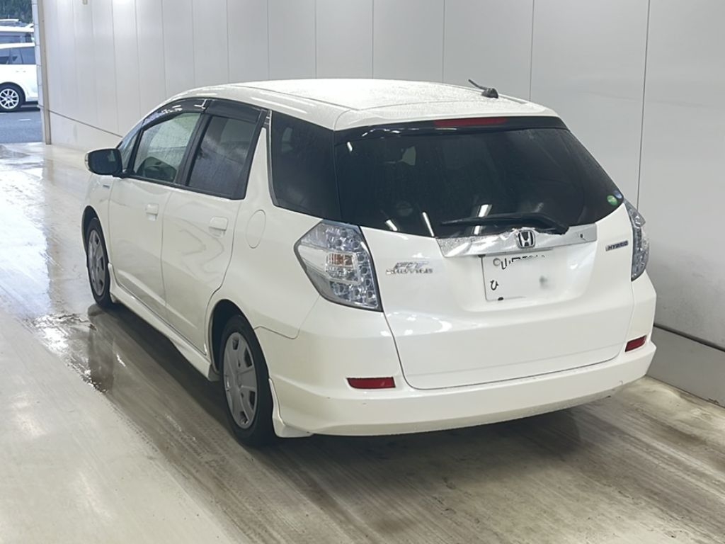 HONDA FIT SHUTTLE