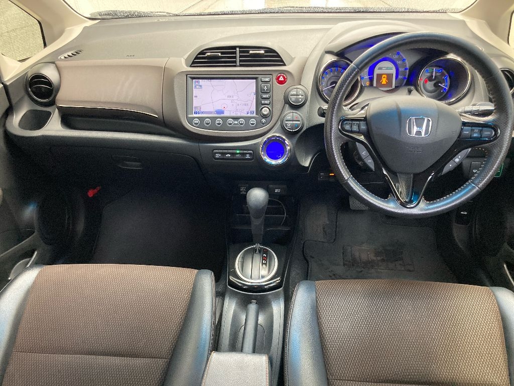 HONDA FIT SHUTTLE