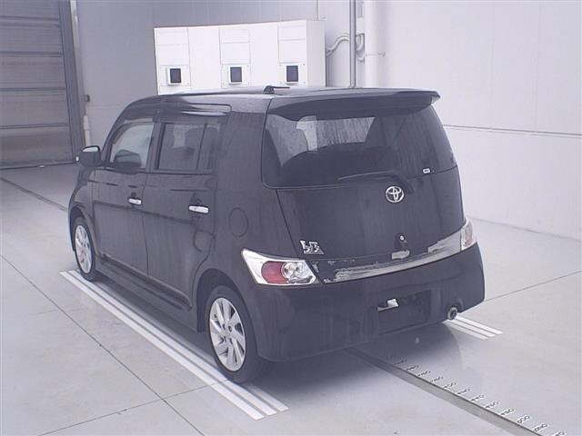 TOYOTA BB