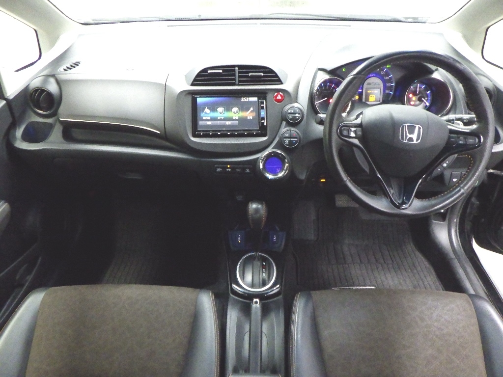 HONDA FIT SHUTTLE