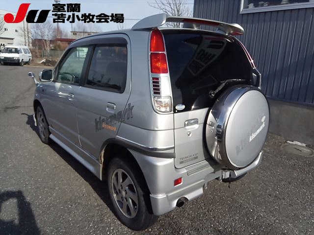 DAIHATSU TERIOS KID