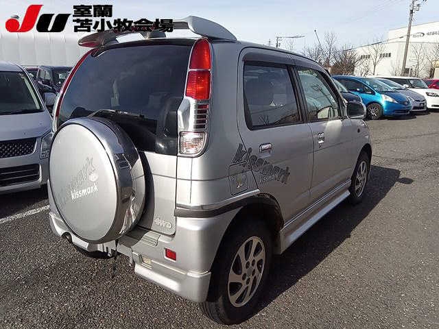DAIHATSU TERIOS KID