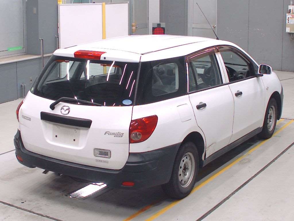 MAZDA FAMILIA