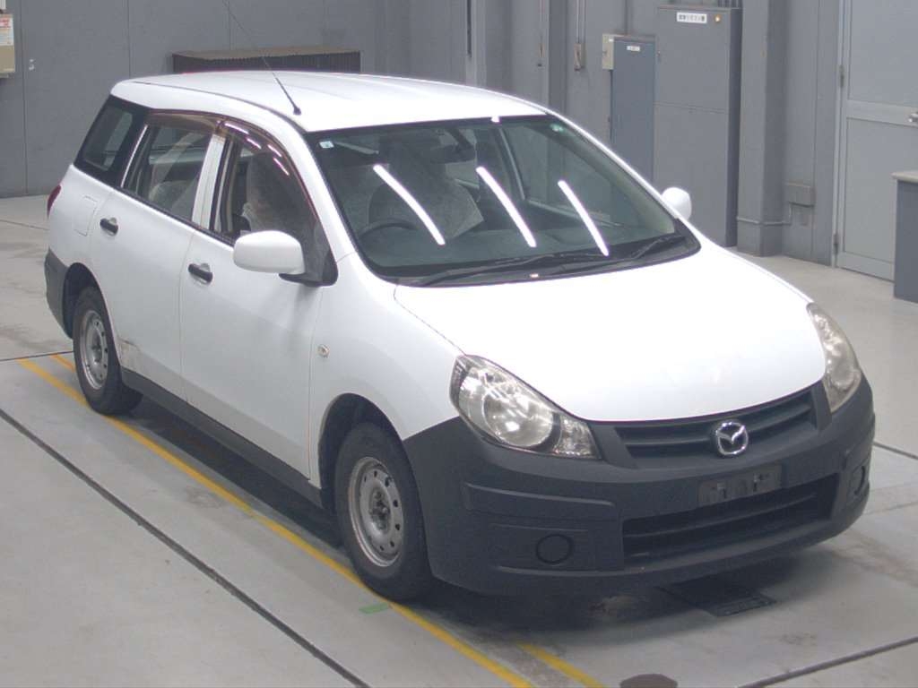 MAZDA FAMILIA