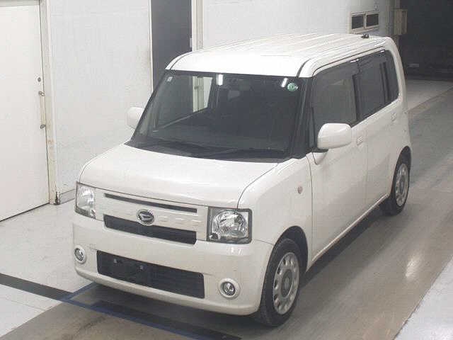 DAIHATSU MOVE CONTE