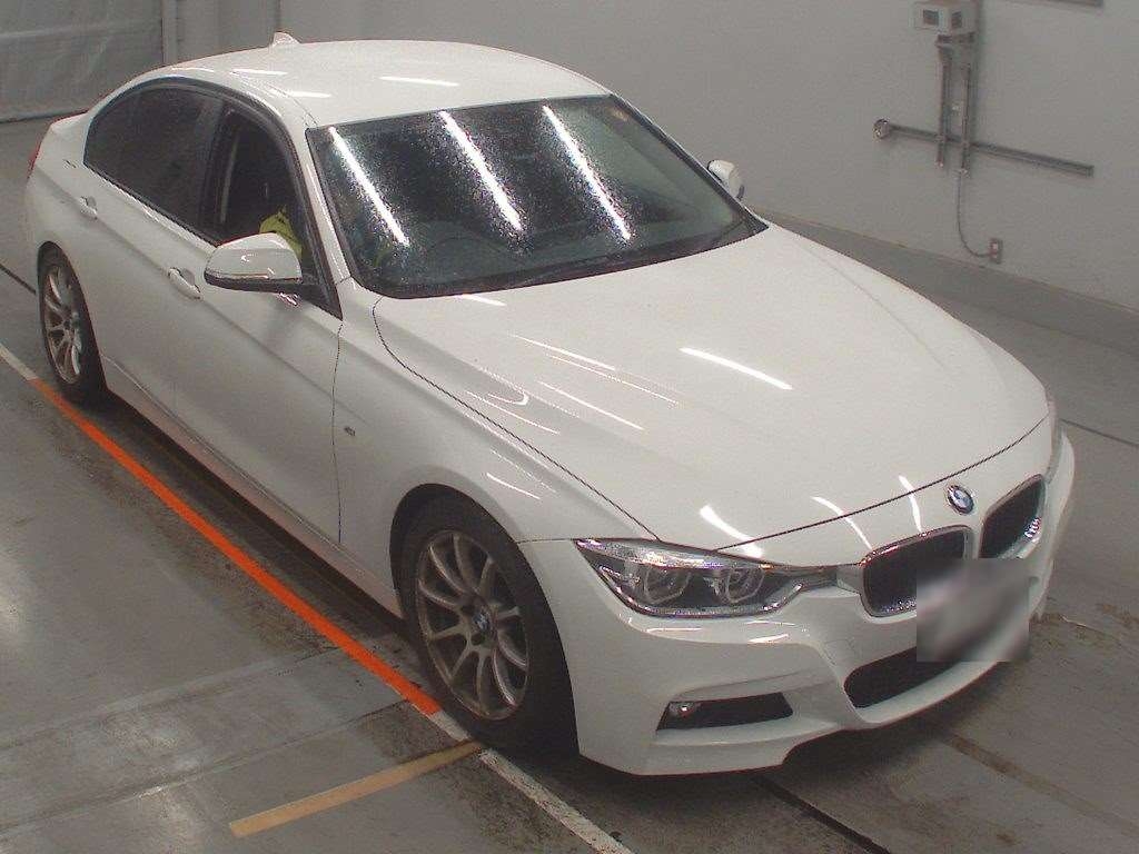 BMW 3-SERIES