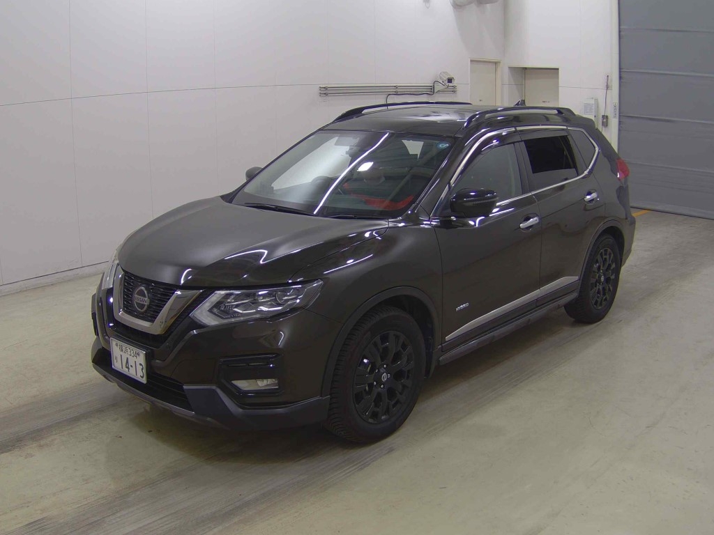 NISSAN X-TRAIL