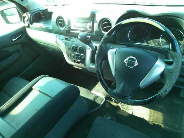 NISSAN NV350 CARAVAN