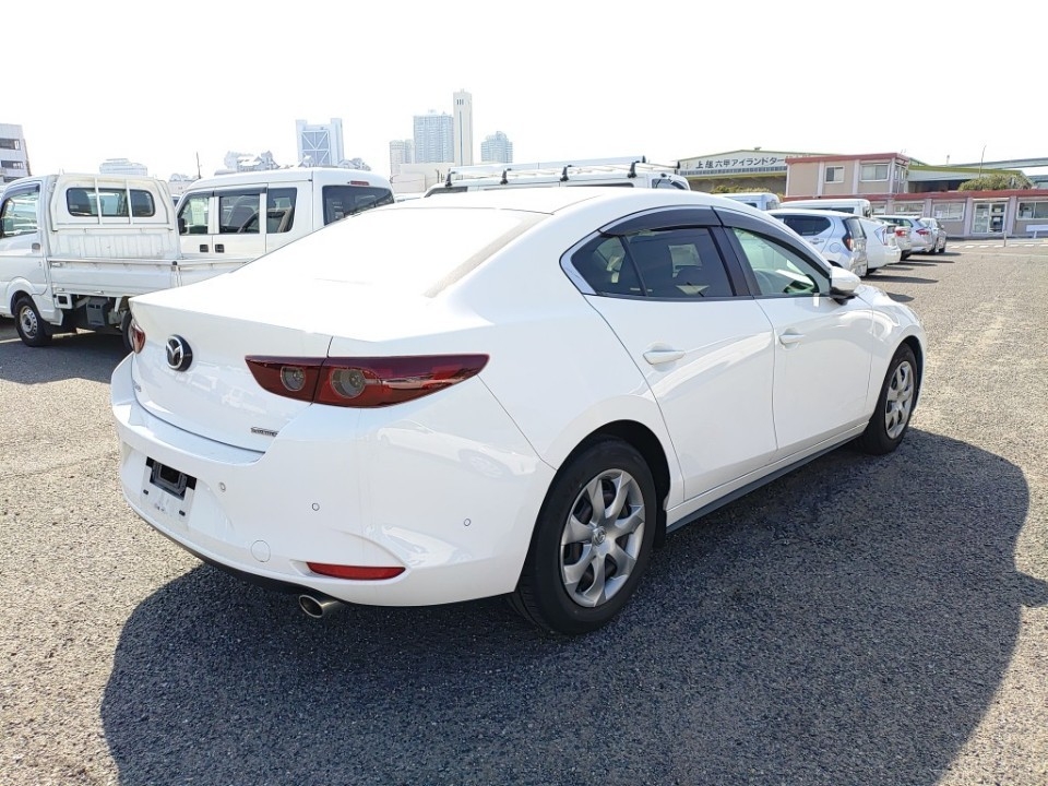MAZDA MAZDA3