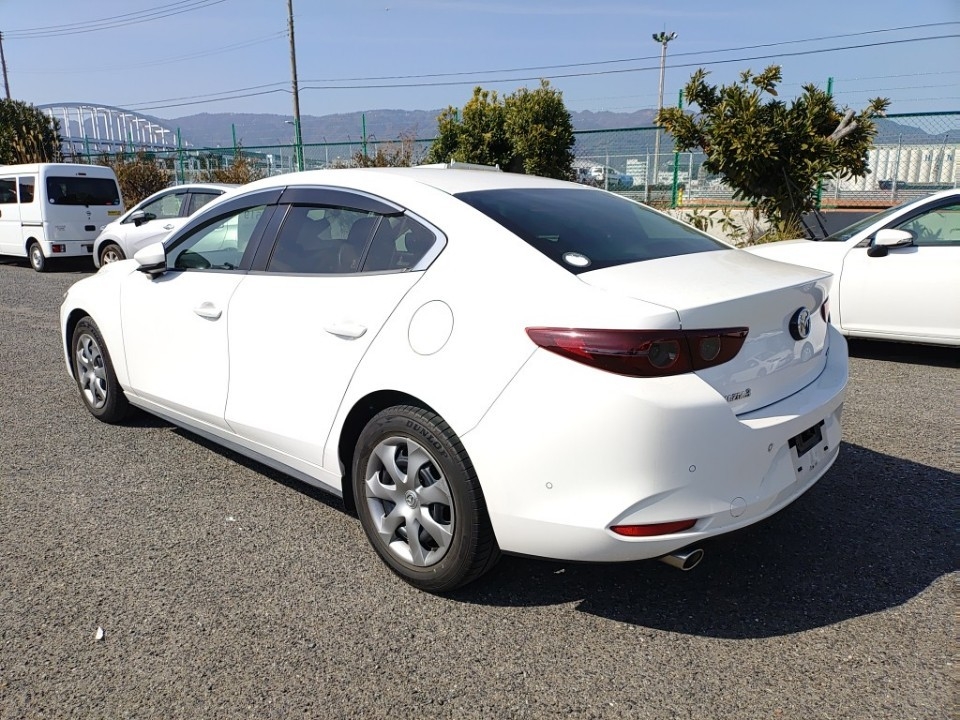 MAZDA MAZDA3