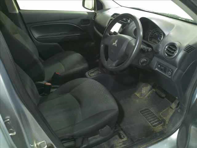 MITSUBISHI MIRAGE