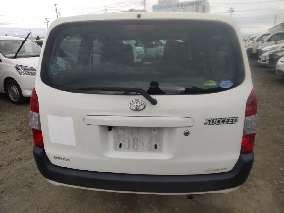 TOYOTA PROBOX