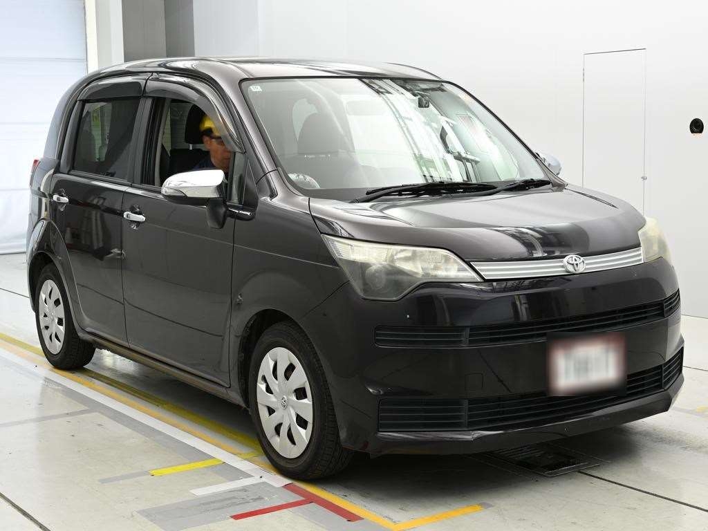 TOYOTA SPADE