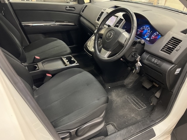 MAZDA MPV