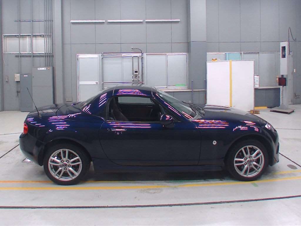 MAZDA ROADSTER