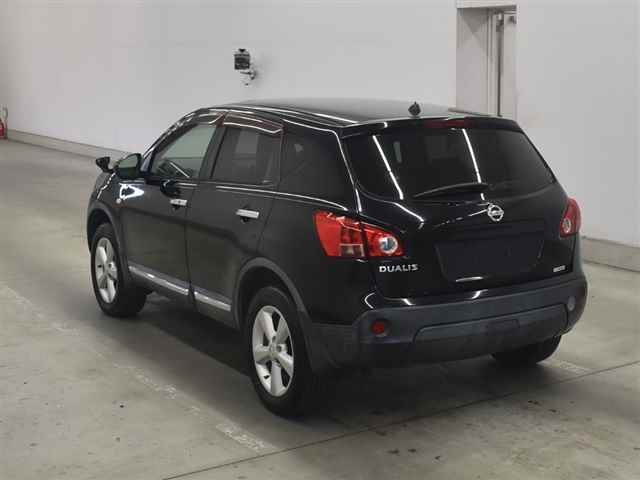 NISSAN DUALIS