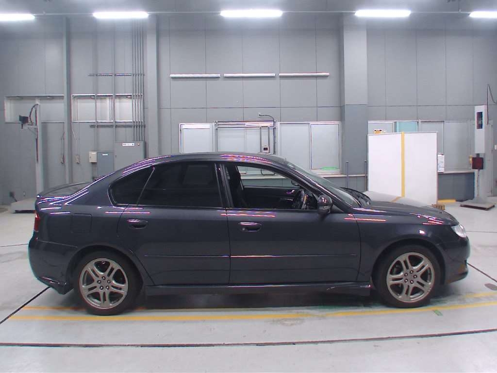 SUBARU LEGACY B4
