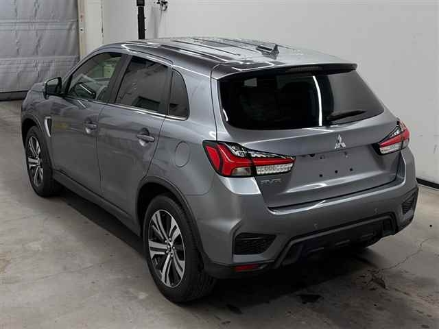 MITSUBISHI RVR